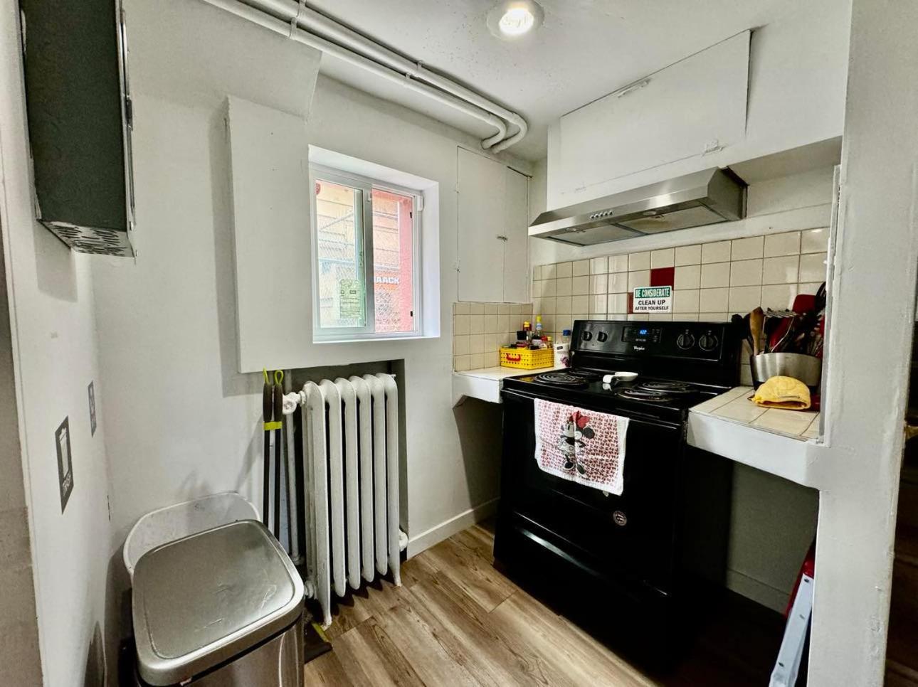 Private Tiny Room On The 1St Floor With Shared Bathroom Near Airport And Downtown Seattte Сиэтл Экстерьер фото