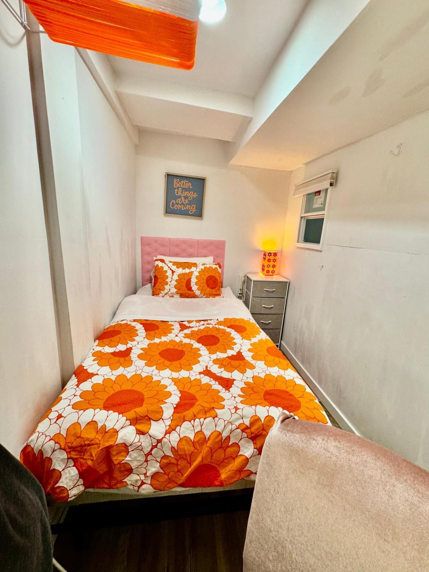 Private Tiny Room On The 1St Floor With Shared Bathroom Near Airport And Downtown Seattte Сиэтл Экстерьер фото